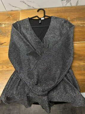 H&M DIVIDED Black Romper Women XS – Chic Party Outfit Good Condition